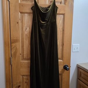 Elegant Olive Green Velvet Dress
